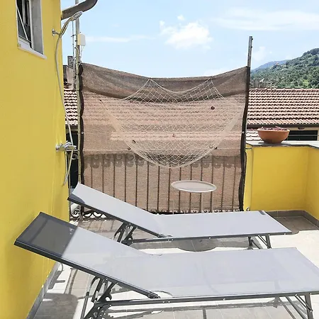 Paradise 5 Terre Sun With Terrace Apartment